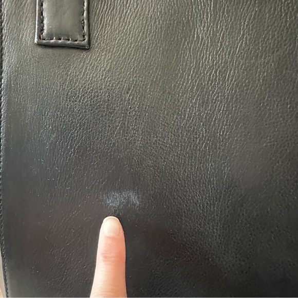Wanderers Travel Co Gemma Large Tote Handbag Black Cow Leather Magnet Closure - Picture 5 of 15
